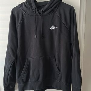 Black Nike Sweatshirt - Size Medium